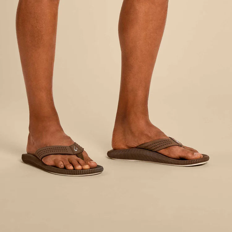 OluKai Ulele Water Ready Men’s Flip Flops Mustang