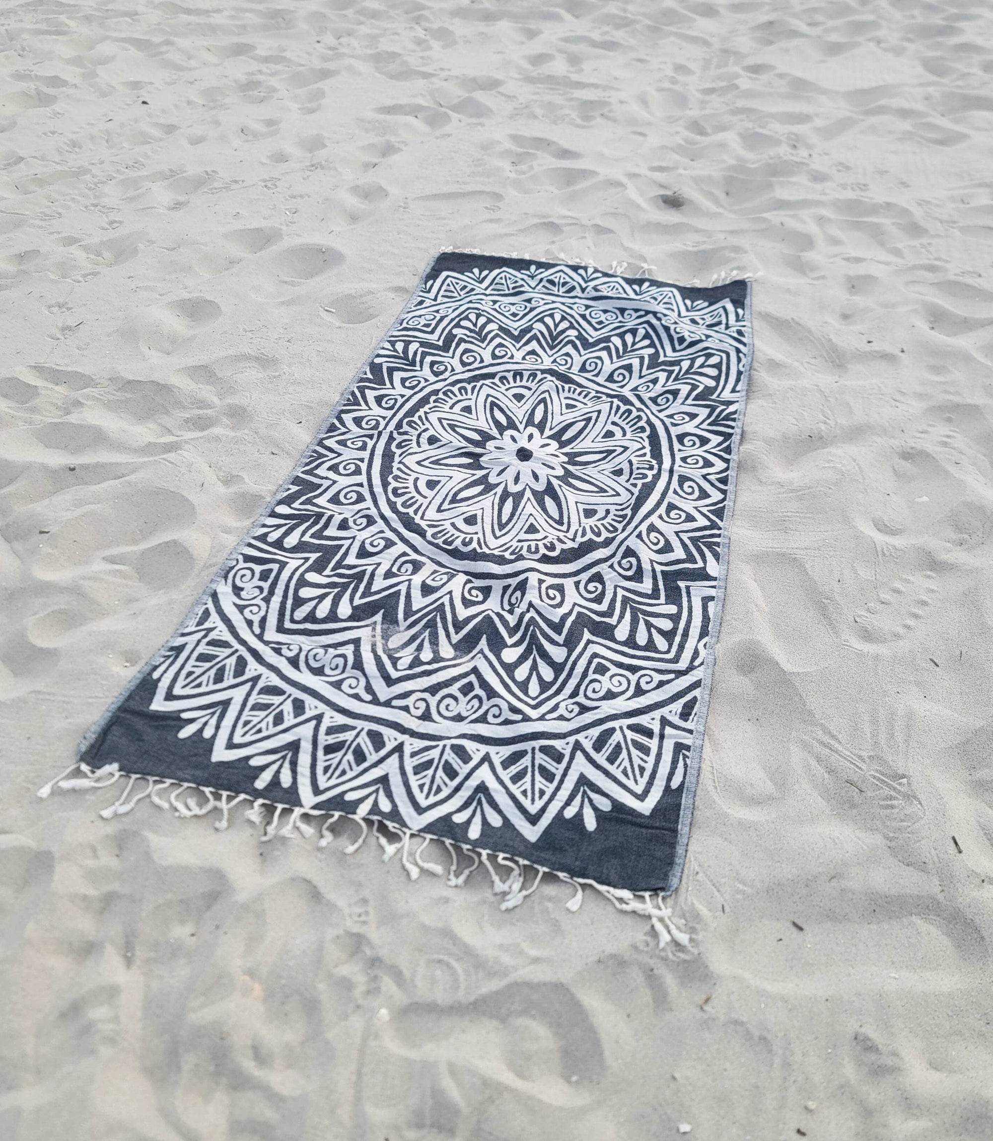 Kalkedon Towels - Mandala Turkish Towel | Double Sided Beach Towel | Sand Free