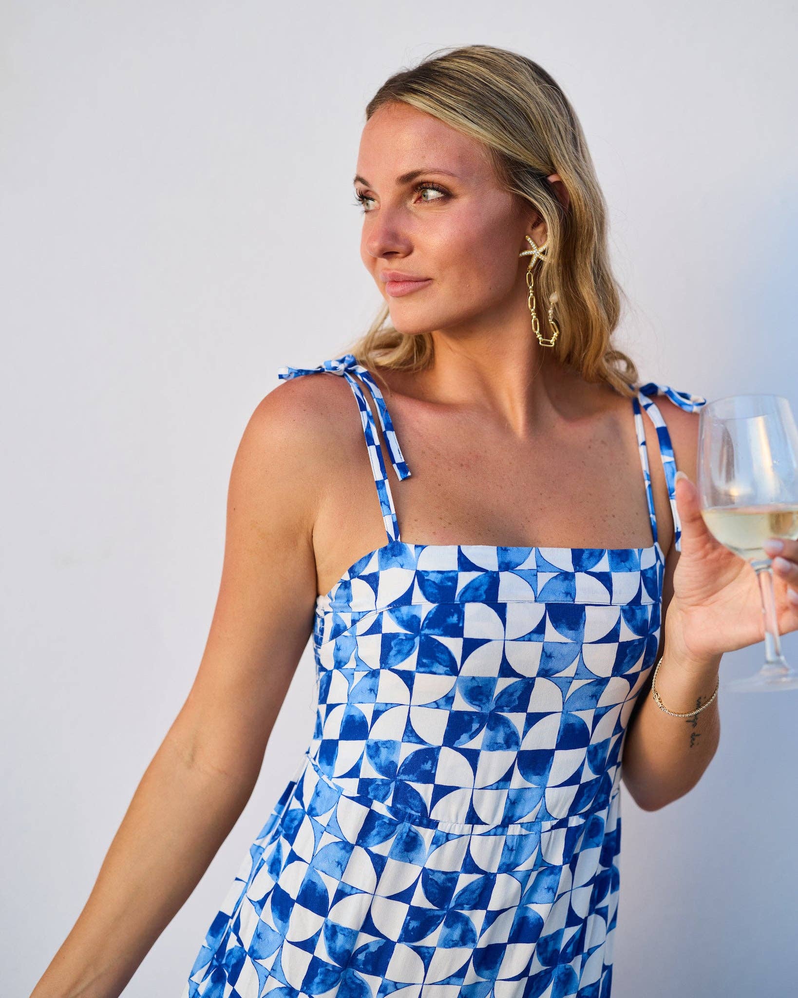Kenny Flowers - Womens Blue and White Print Resort Dress