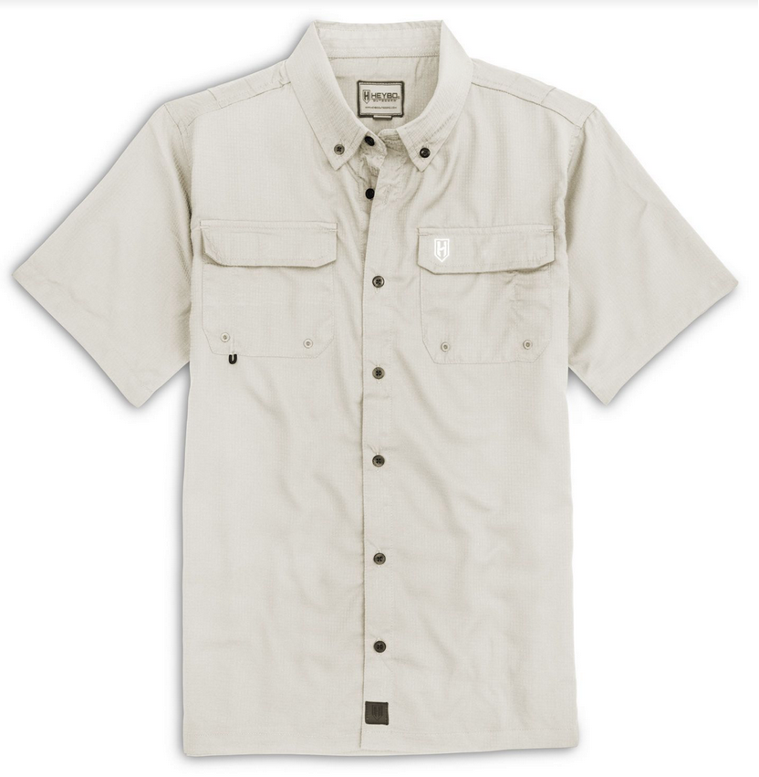 Heybo Men's Short Sleeve Button-Up Shirt in Light Beige with Two Chest Pockets
