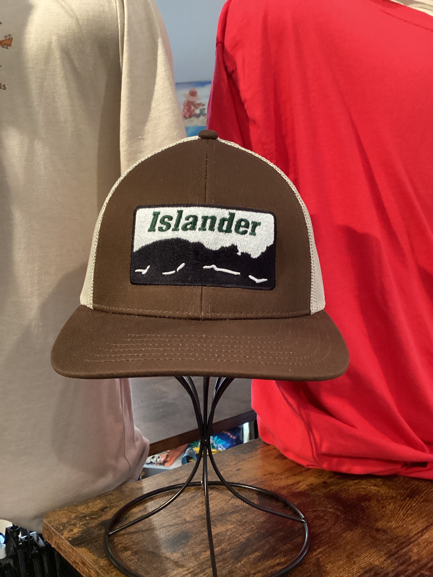 Islander coastline caps